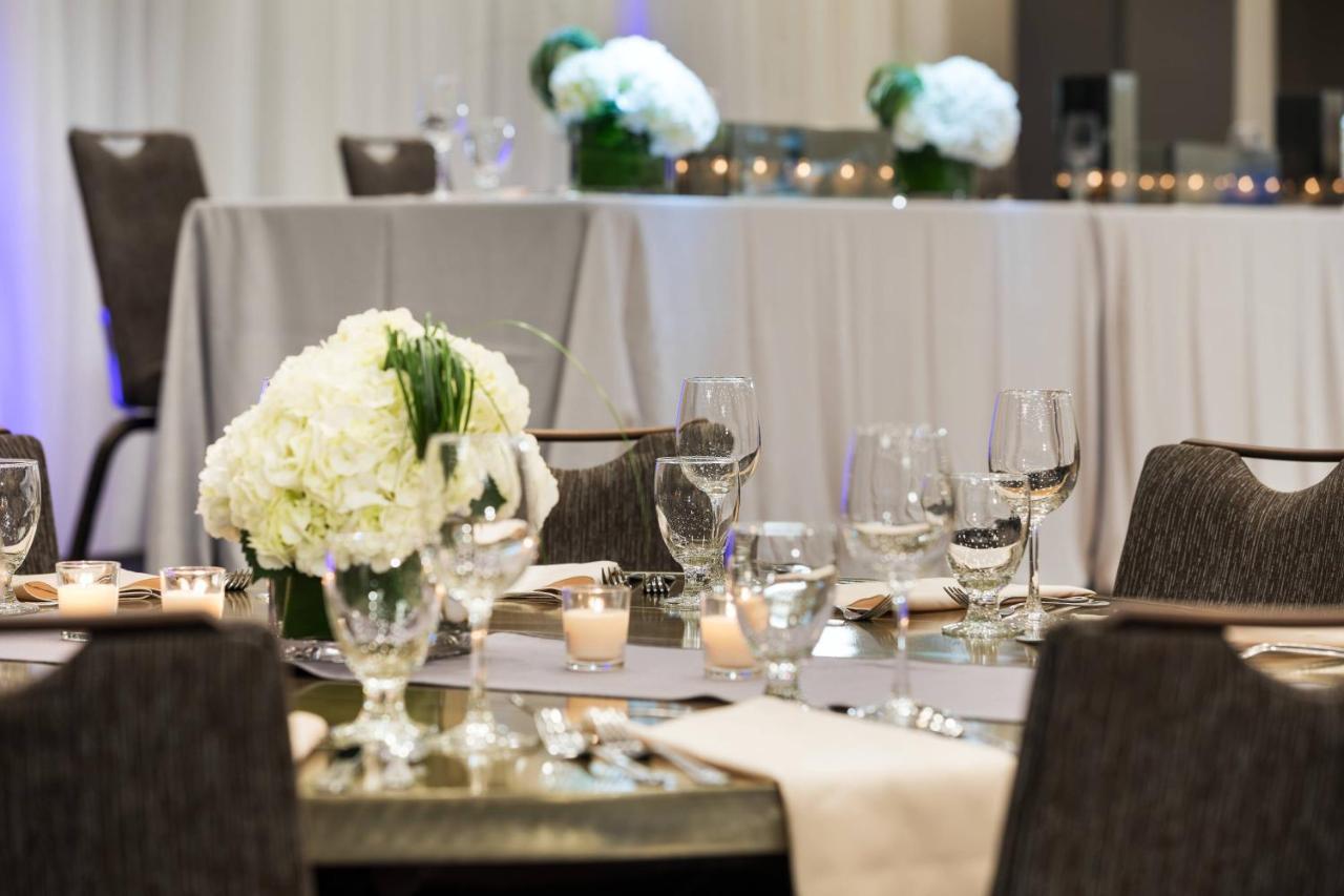 Delta Hotels By Marriott Minneapolis Northeast Ngoại thất bức ảnh