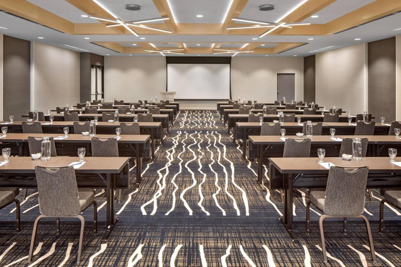 Delta Hotels By Marriott Minneapolis Northeast Ngoại thất bức ảnh