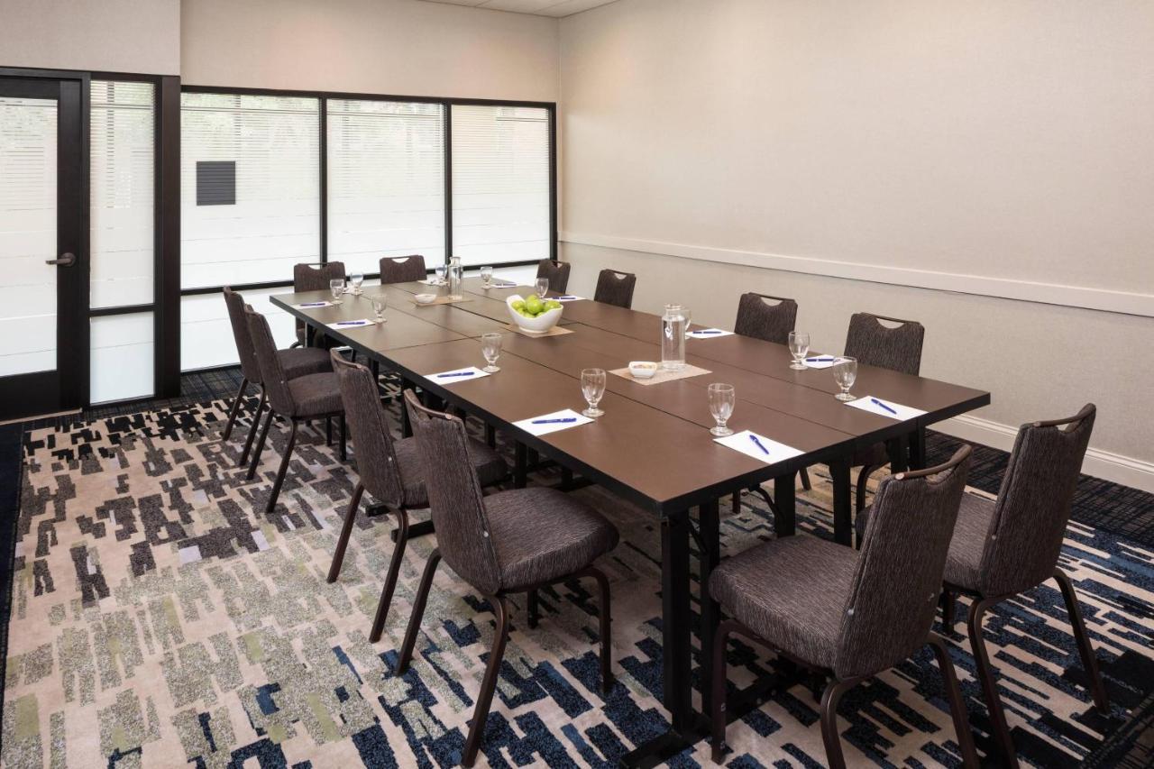 Delta Hotels By Marriott Minneapolis Northeast Ngoại thất bức ảnh