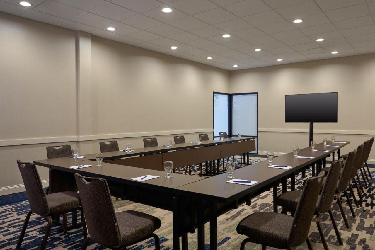 Delta Hotels By Marriott Minneapolis Northeast Ngoại thất bức ảnh