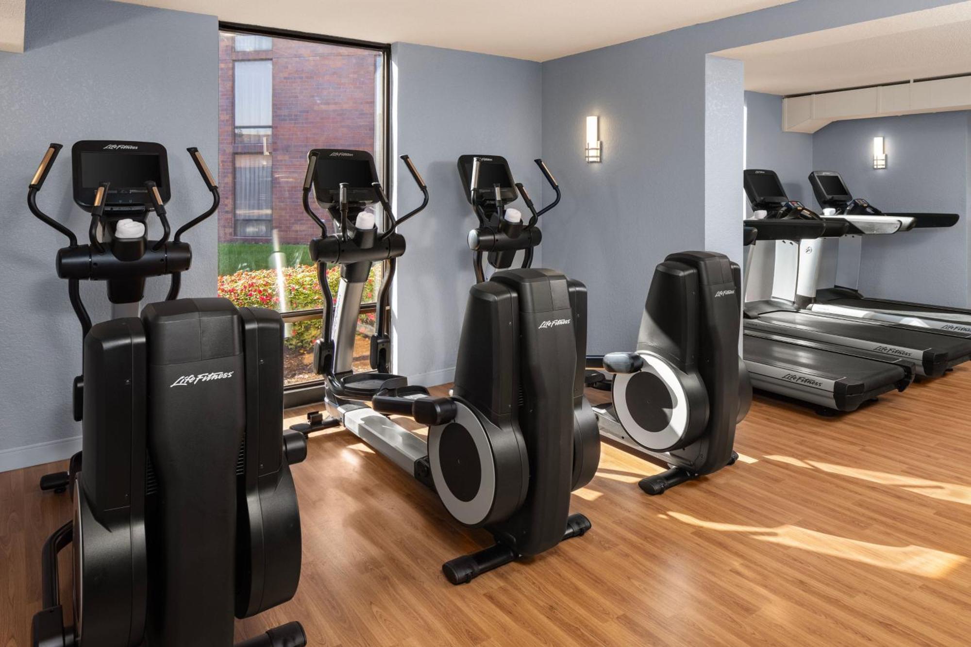 Delta Hotels By Marriott Minneapolis Northeast Ngoại thất bức ảnh