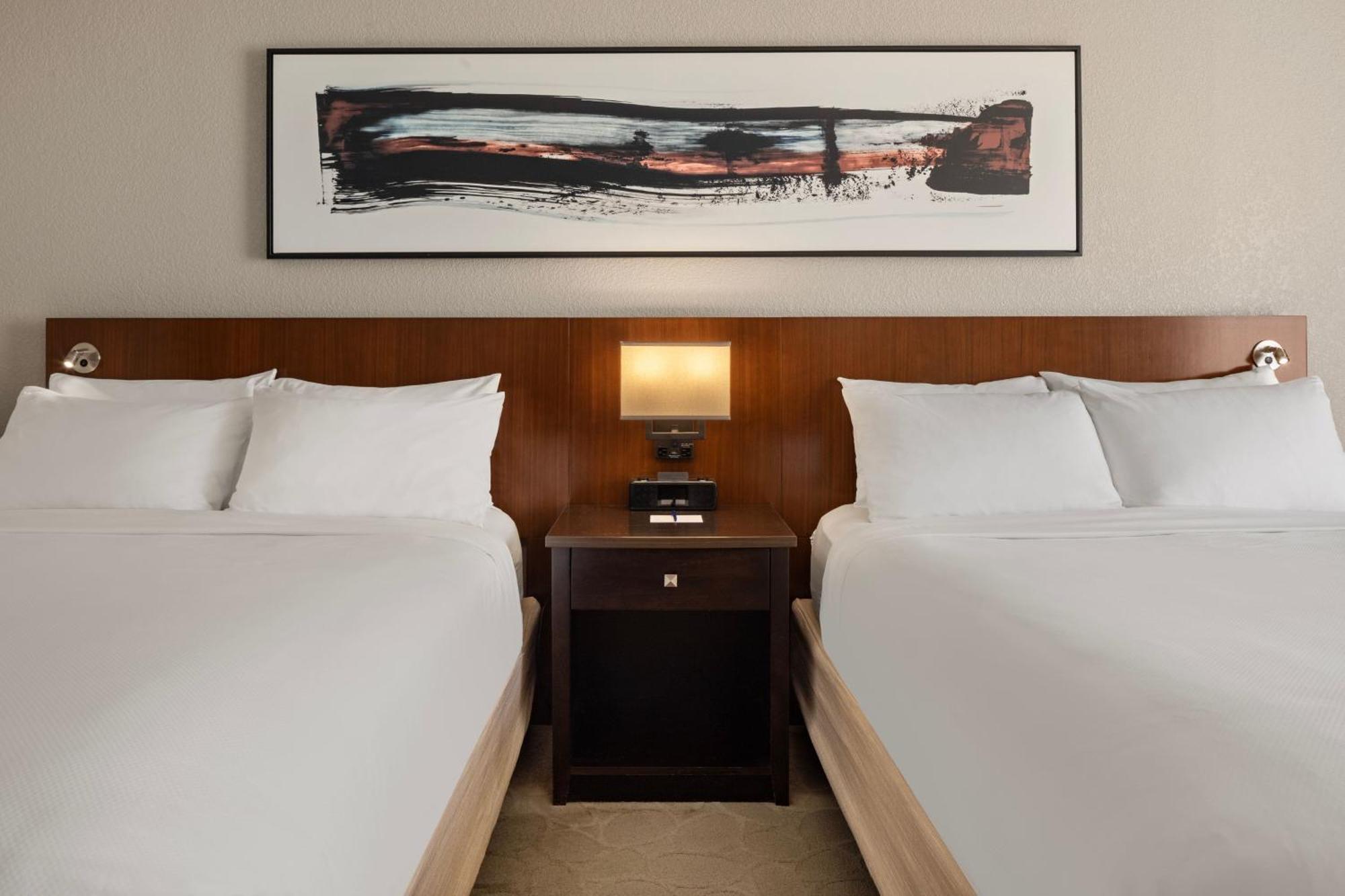 Delta Hotels By Marriott Minneapolis Northeast Ngoại thất bức ảnh