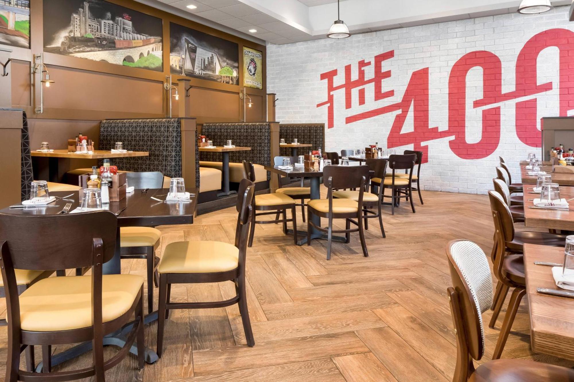 Delta Hotels By Marriott Minneapolis Northeast Ngoại thất bức ảnh