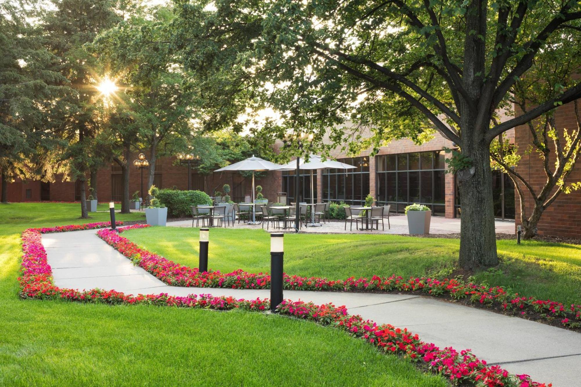 Delta Hotels By Marriott Minneapolis Northeast Ngoại thất bức ảnh
