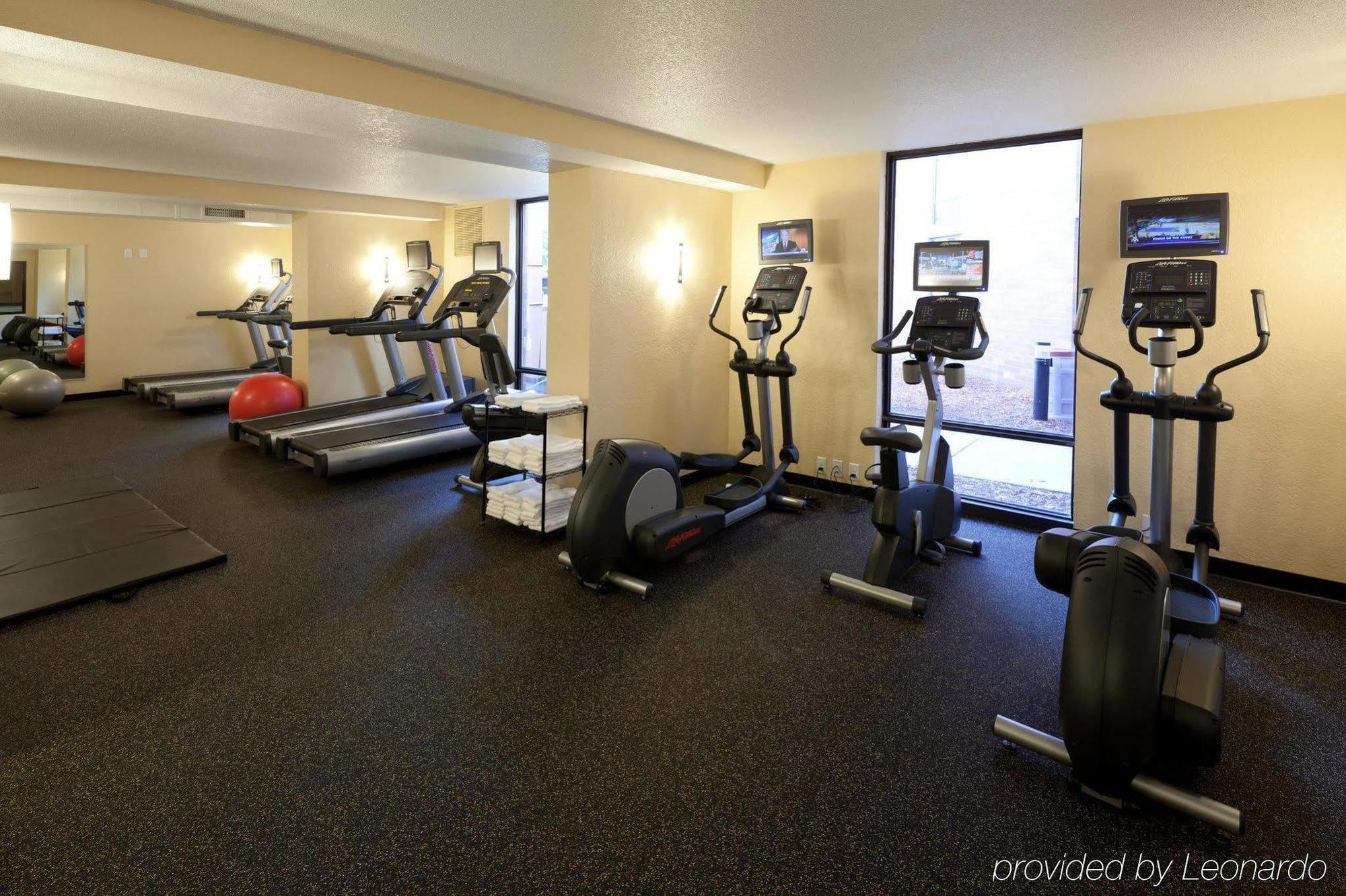 Delta Hotels By Marriott Minneapolis Northeast Ngoại thất bức ảnh
