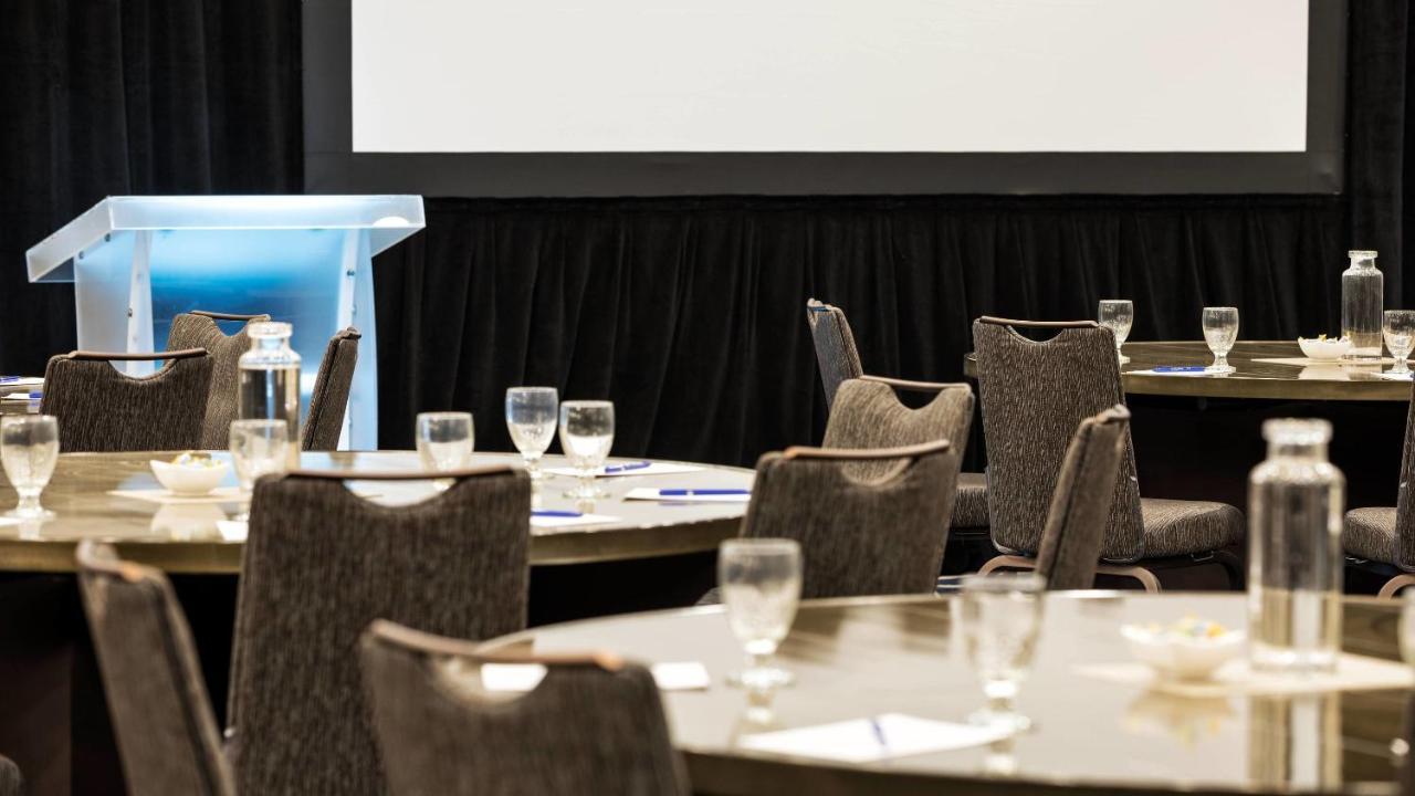 Delta Hotels By Marriott Minneapolis Northeast Ngoại thất bức ảnh